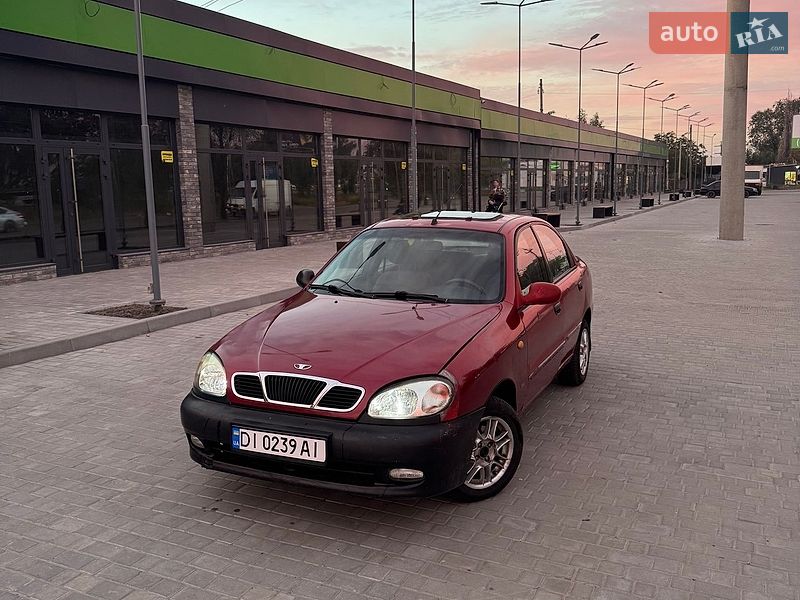 Седан Daewoo Lanos 2003 в Днепре Седан Daewoo Lanos 2003 в Днепре
