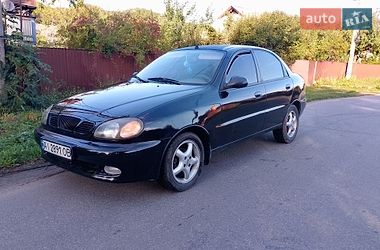 Седан Daewoo Lanos 2006 в Вороновице