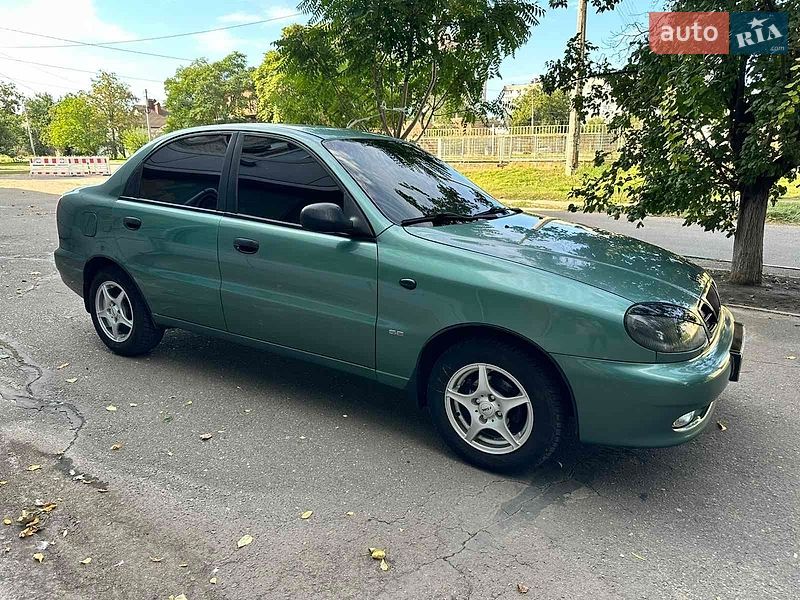 Седан Daewoo Lanos 2006 в Миколаєві