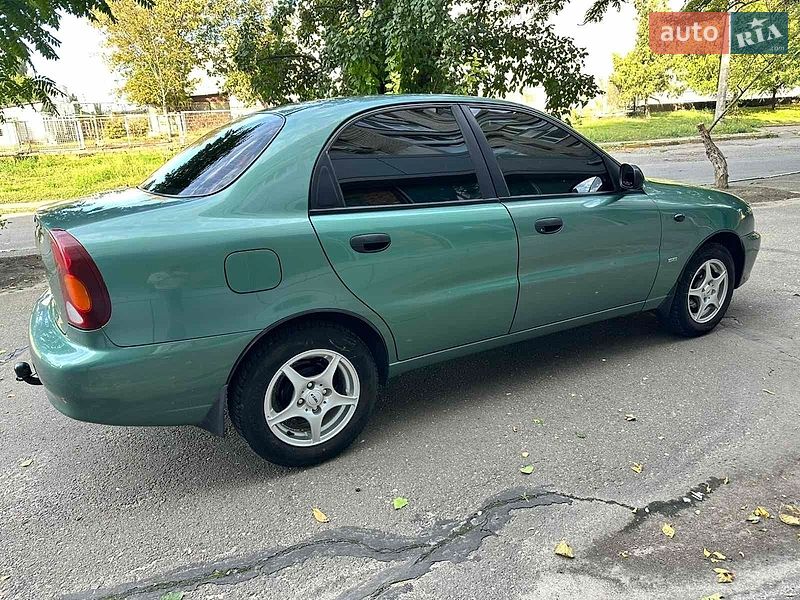 Седан Daewoo Lanos 2006 в Миколаєві