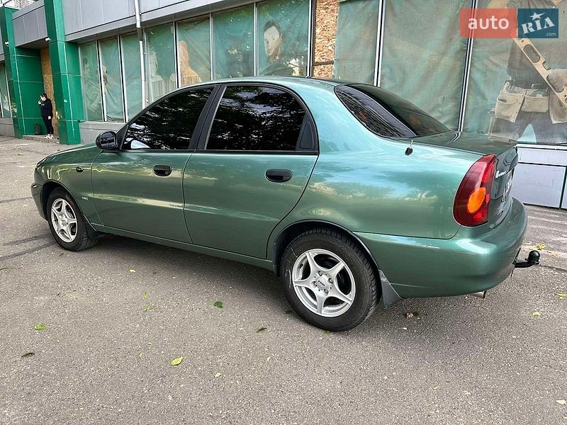 Седан Daewoo Lanos 2006 в Миколаєві