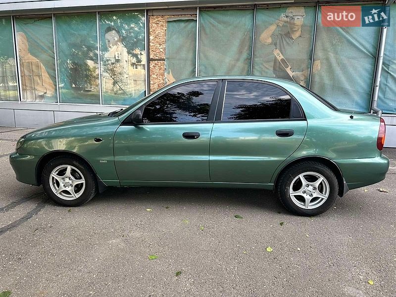 Седан Daewoo Lanos 2006 в Миколаєві
