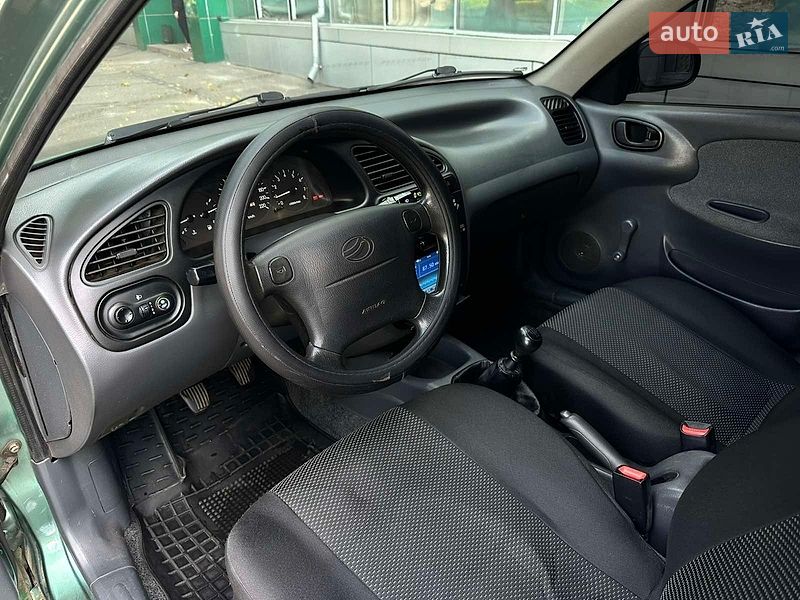 Седан Daewoo Lanos 2006 в Миколаєві