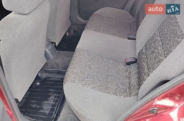 Седан Daewoo Lanos 2006 в Отынии