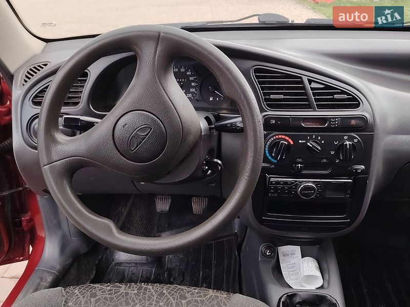 Седан Daewoo Lanos 2006 в Отынии