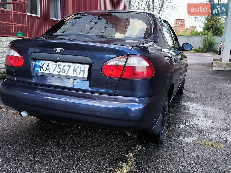 Седан Daewoo Lanos 2006 в Хотові