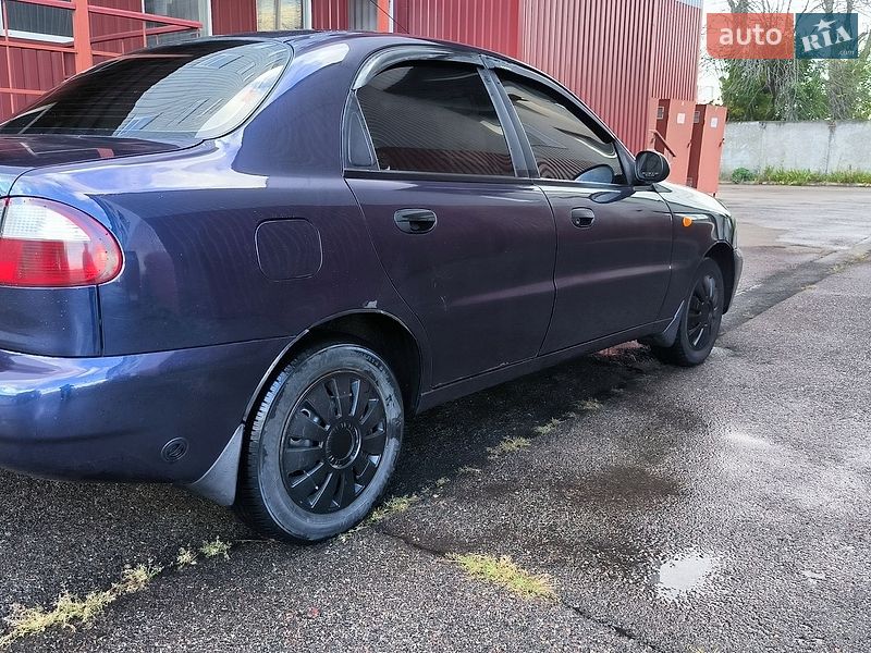 Седан Daewoo Lanos 2006 в Хотові