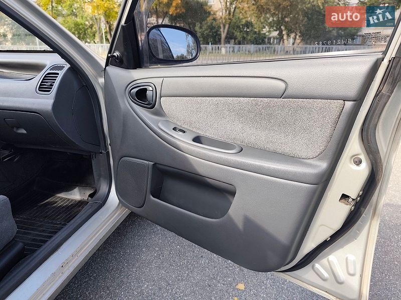 Седан Daewoo Lanos 2004 в Харькове фото 9 Седан Daewoo Lanos 2004 в Харькове