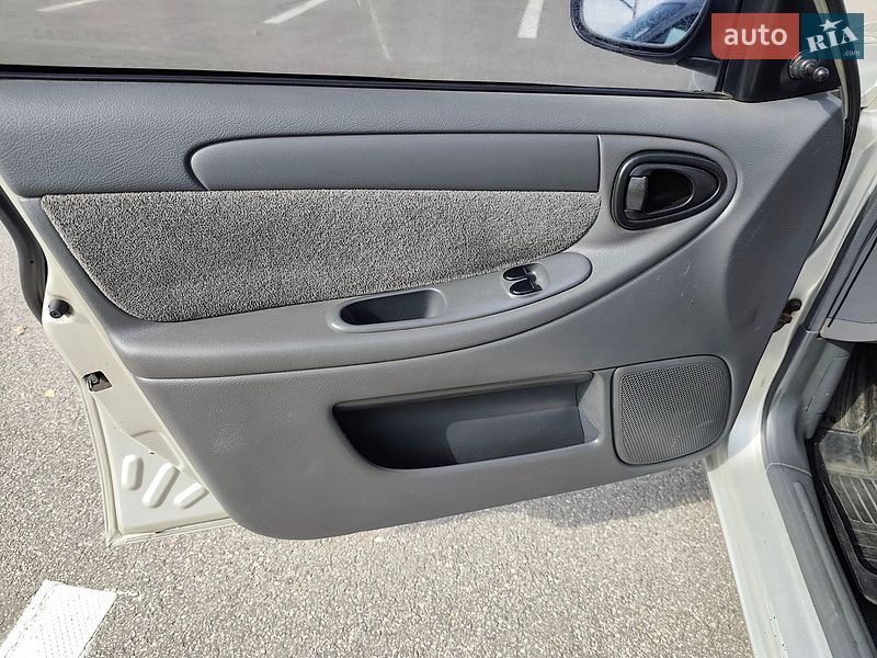 Седан Daewoo Lanos 2004 в Харькове фото 10 Седан Daewoo Lanos 2004 в Харькове