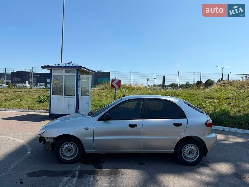 Хэтчбек Daewoo Lanos 2003 в Львове