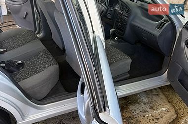 Седан Daewoo Lanos 2012 в Житомире