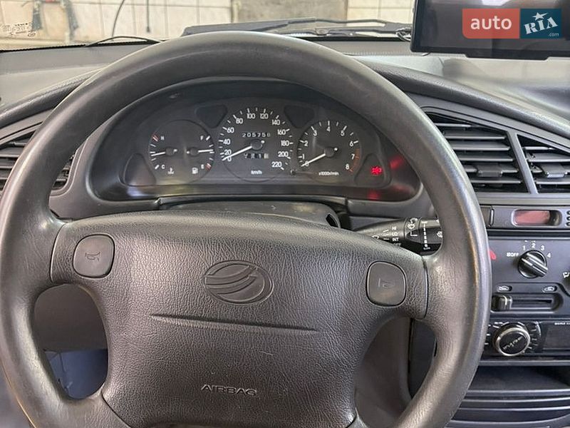 Седан Daewoo Lanos 2012 в Житомире