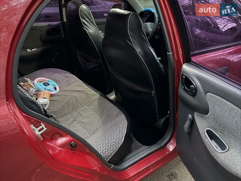 Седан Daewoo Lanos 2008 в Харкові