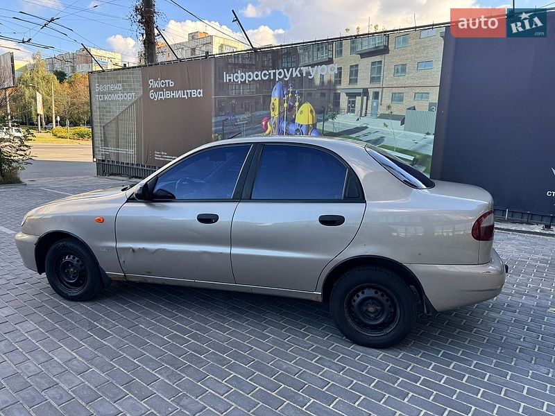 Седан Daewoo Lanos 2008 в Полтаві