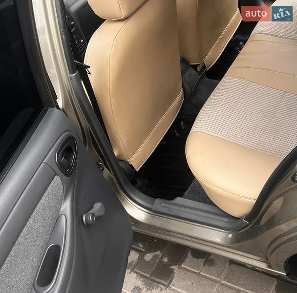 Седан Daewoo Lanos 2011 в Лозовій фото 13 Седан Daewoo Lanos 2011 в Лозовій
