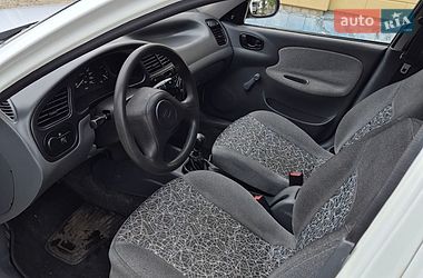 Седан Daewoo Lanos 2010 в Днепре
