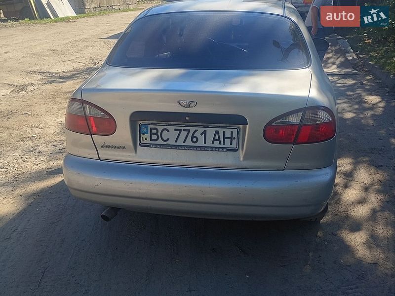 Седан Daewoo Lanos 2005 в Львові