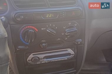 Седан Daewoo Lanos 2005 в Львові
