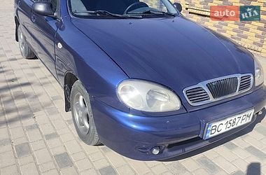 Седан Daewoo Lanos 2004 в Новояворівську