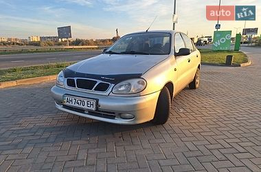 Седан Daewoo Lanos 2003 в Дніпрі