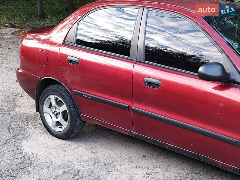 Седан Daewoo Lanos 2003 в Світловодську