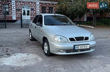 Седан Daewoo Lanos 2002 в Верхньодніпровську