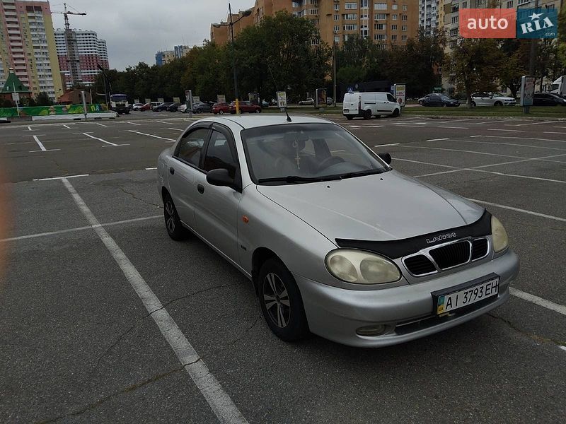 Седан Daewoo Lanos 2002 в Броварах