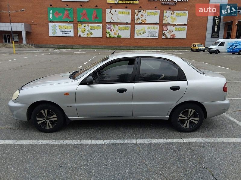 Седан Daewoo Lanos 2002 в Броварах