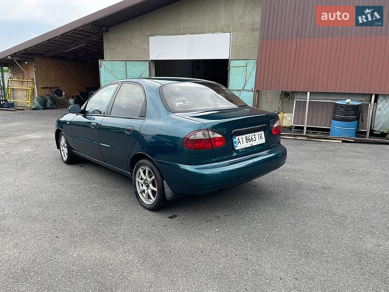 Седан Daewoo Lanos 2004 в Буче