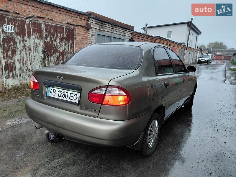 Седан Daewoo Lanos 2004 в Вінниці