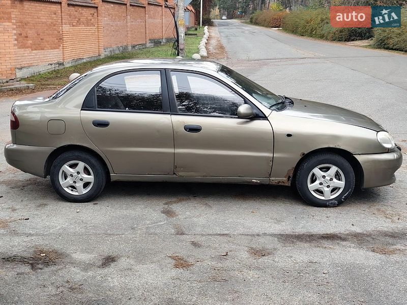 Седан Daewoo Lanos 2007 в Буче