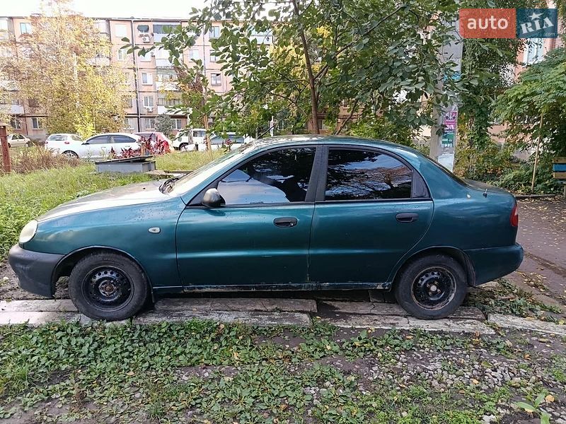 Седан Daewoo Lanos 2003 в Кривому Розі