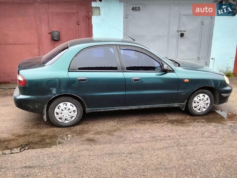 Седан Daewoo Lanos 2004 в Житомирі