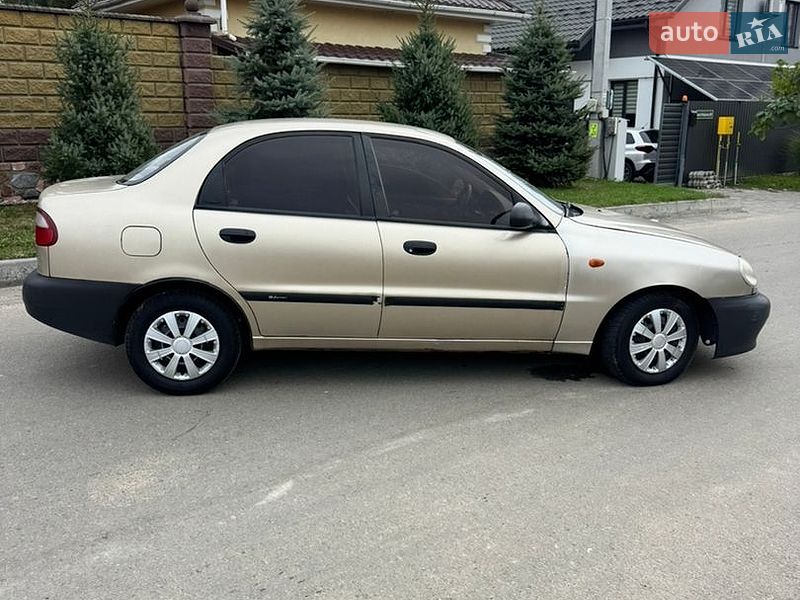 Седан Daewoo Lanos 2004 в Киеве фото 3 Седан Daewoo Lanos 2004 в Киеве