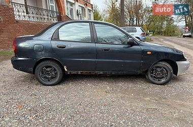 Седан Daewoo Lanos 2005 в Ромнах