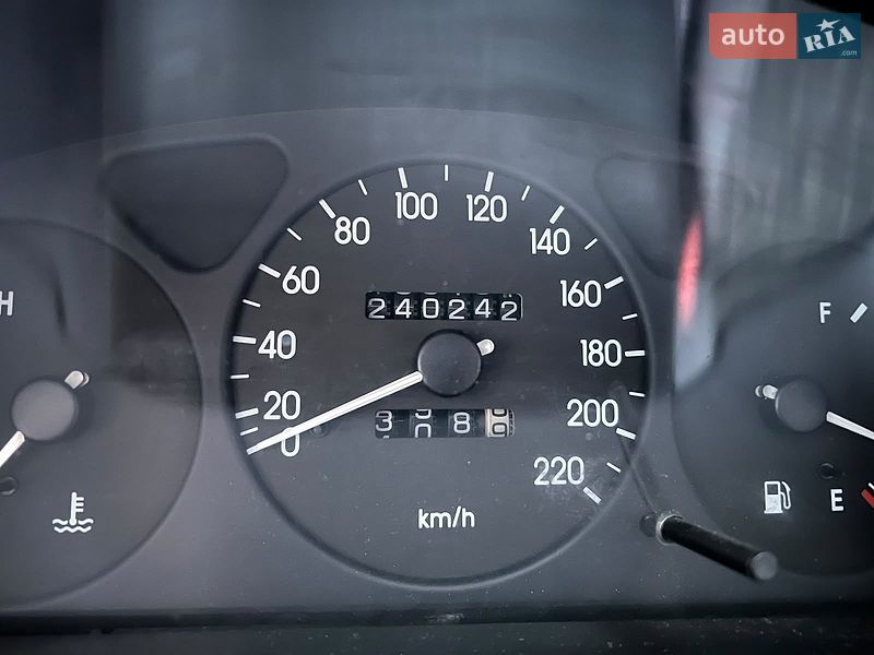 Седан Daewoo Lanos 2007 в Львові