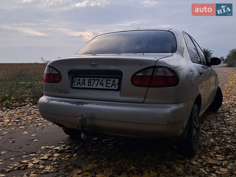 Седан Daewoo Lanos 2003 в Сквире