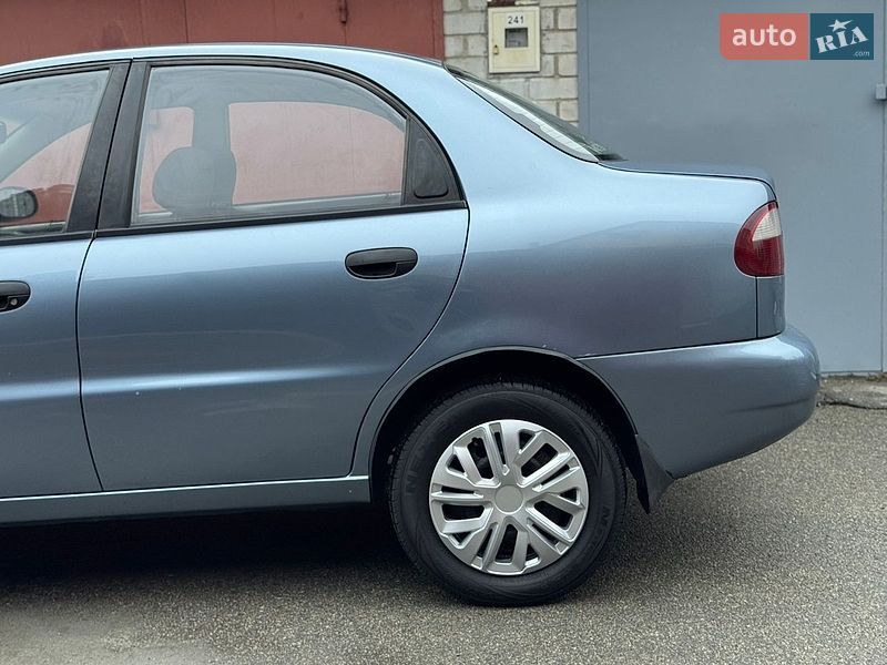 Седан Daewoo Lanos 2008 в Києві