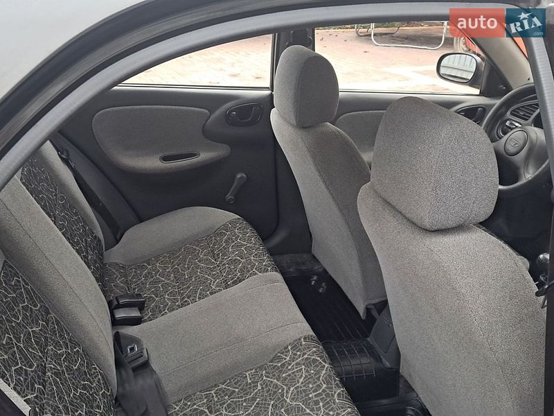 Седан Daewoo Lanos 2008 в Турбовом