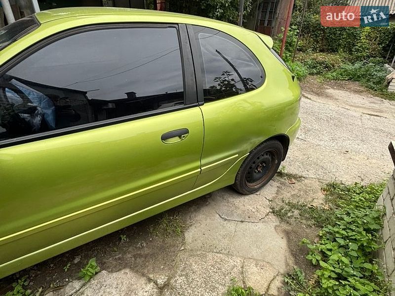 Хетчбек Daewoo Lanos 2003 в Дніпрі