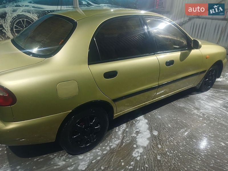 Седан Daewoo Lanos 2006 в Браїлові