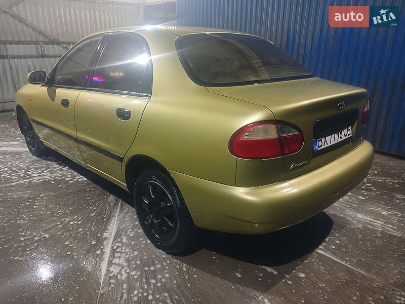 Седан Daewoo Lanos 2006 в Браїлові