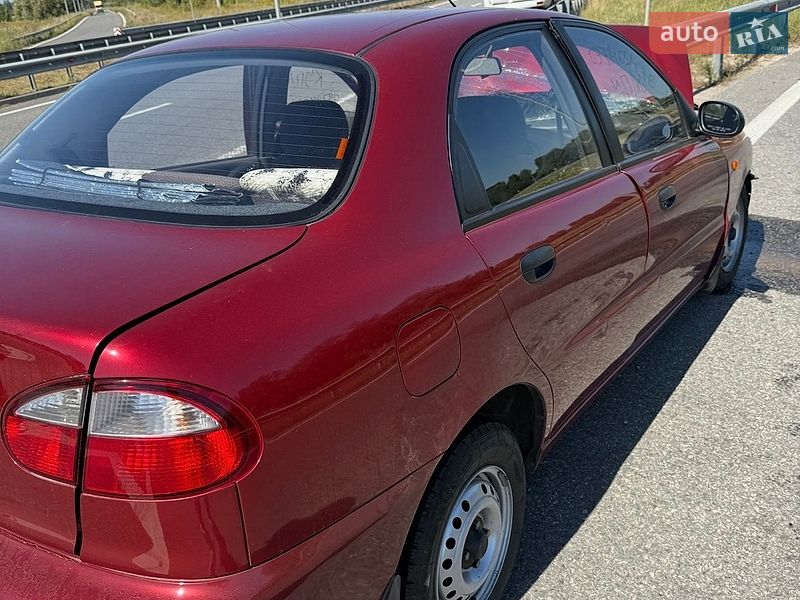 Седан Daewoo Lanos 2006 в Києві