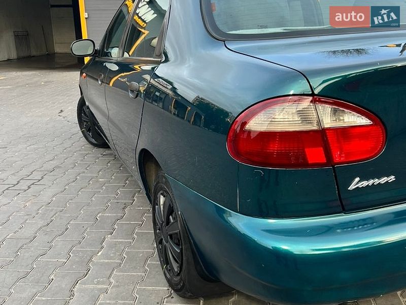 Седан Daewoo Lanos 2002 в Каменском