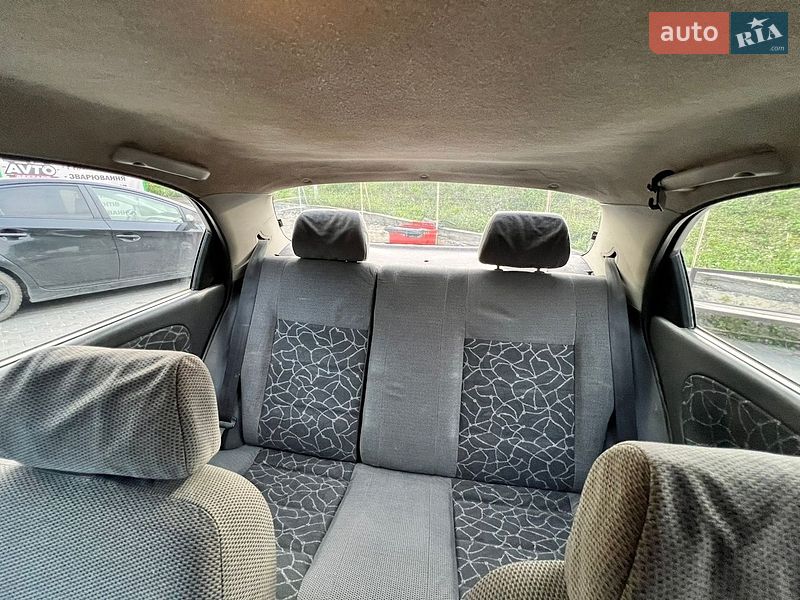 Седан Daewoo Lanos 2002 в Каменском