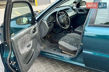 Седан Daewoo Lanos 2002 в Каменском