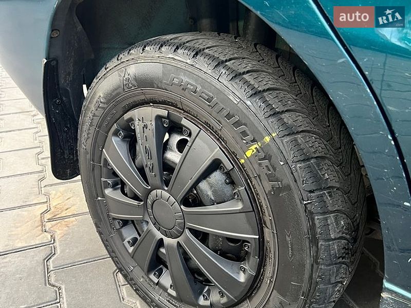 Седан Daewoo Lanos 2002 в Каменском
