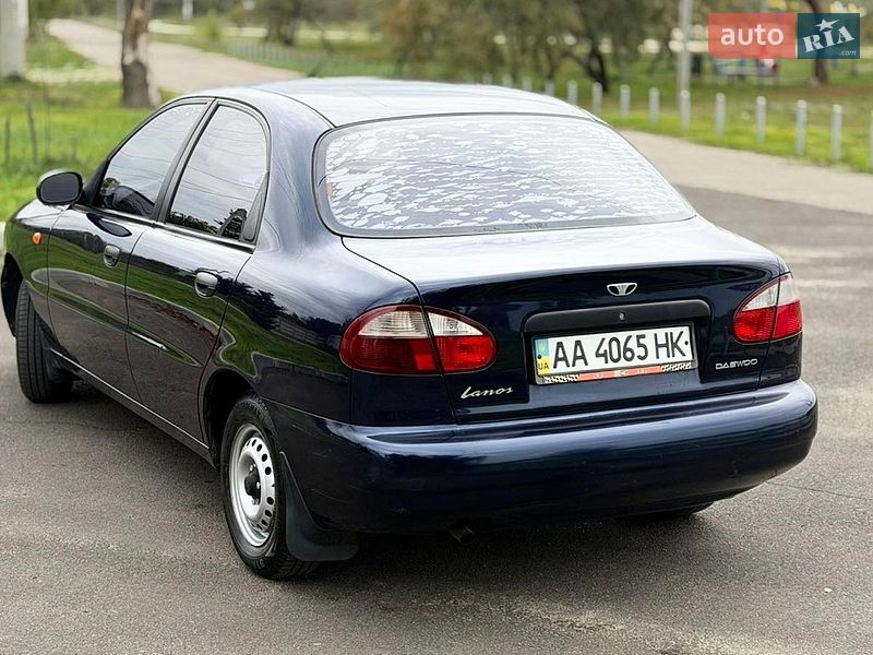 Седан Daewoo Lanos 2006 в Миколаєві