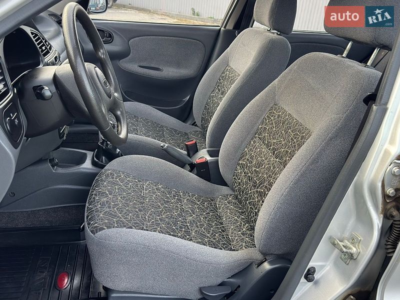 Седан Daewoo Lanos 2007 в Кременчуці