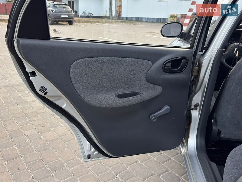 Седан Daewoo Lanos 2007 в Кременчуці